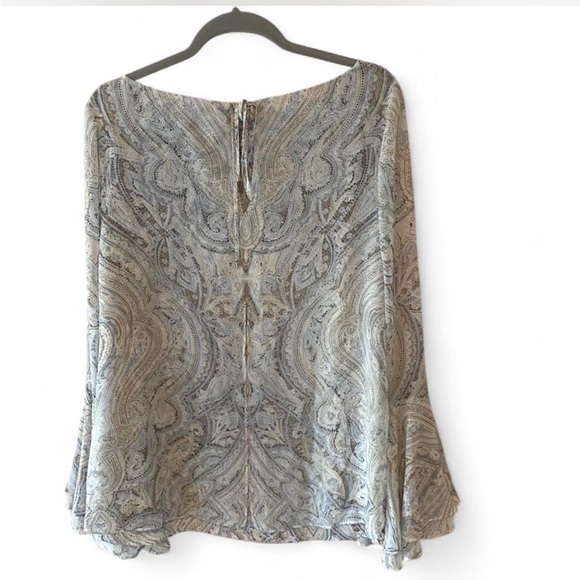WHITE HOUSE BLACK MARKET PAISLEY BELL SLEEVE CHIFFON BLOUSE SIZE 8 NEUTRAL - Picture 4 of 5